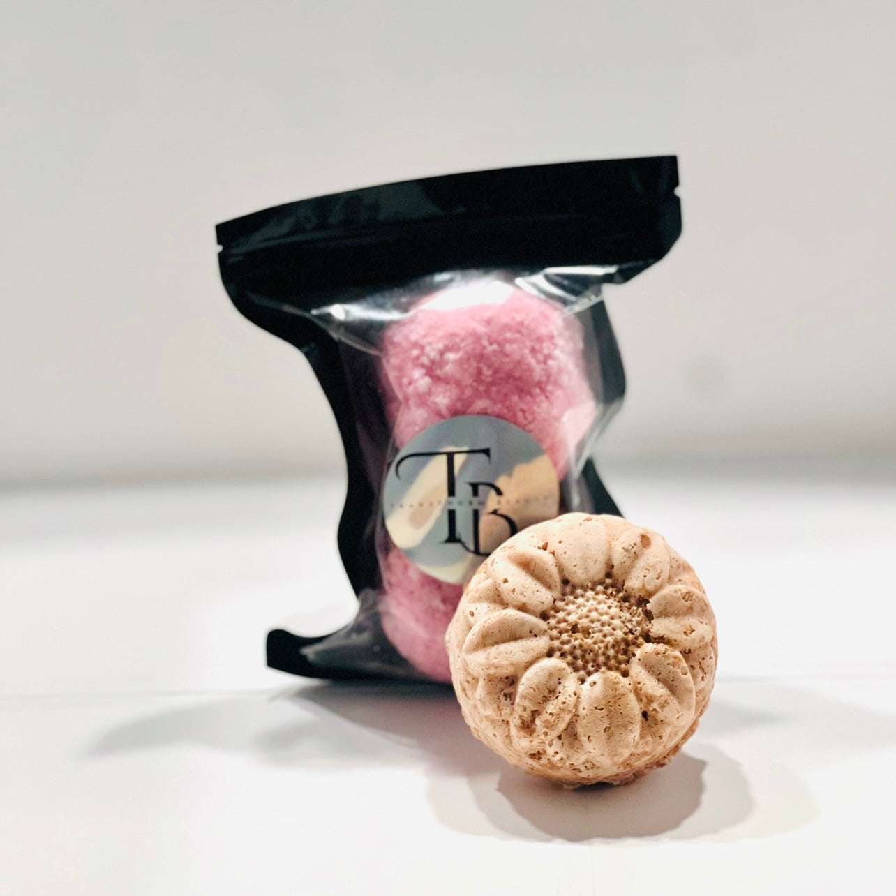 Healthy Healing Detox Bath Bombs